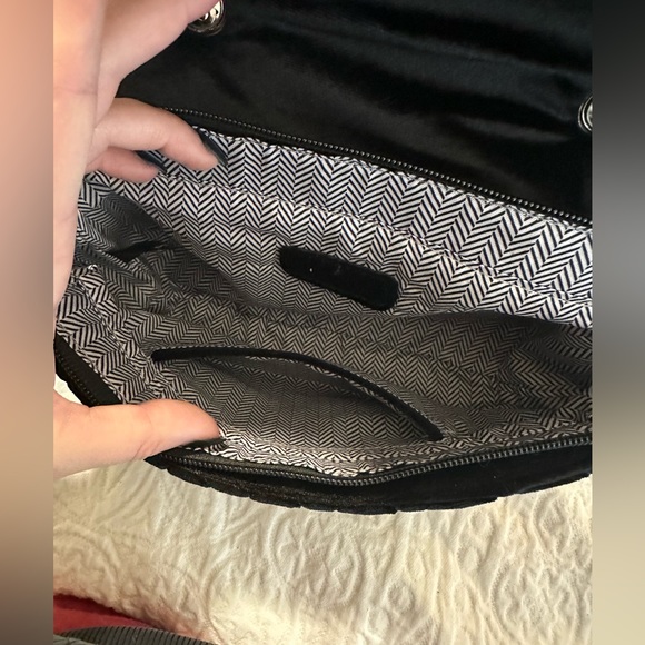 New Black crossbody / shoulder bag, never used with tags - Picture 4 of 5